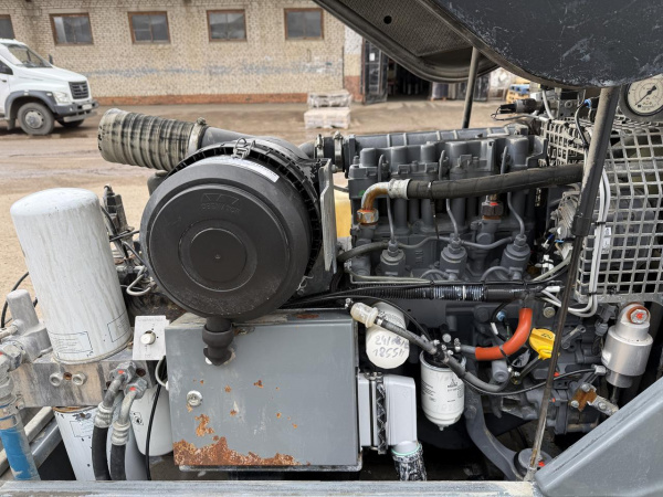 Пневмонагнетатель прицепной (растворонасос) Putzmeister M740 D, 2017
